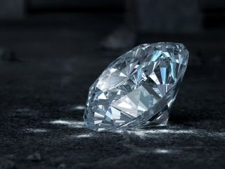 دانشمندان برای نخستین‌بار «الماس شش‌ضلعی» ساخته‌اند که از نوع طبیعی آن سخت‌تر است