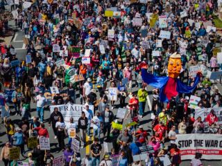 برگزاری تجمع‌های ضد دونالد ترامپ در شهرهای آمریکا با شعار «نه به پادشاه»