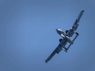 یک هواپیمای جنگی دیگر آمریکا در «حوالی تنگه هرمز سقوط کرد»