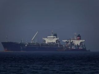 ایران از کشتی‌ها خواسته برای عبور از تنگه هرمز، با شرکت‌های واسطه مرتبط با سپاه ارتباط برقرار کنند