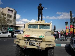 مصادره اموال مخالفان، اعدام و حبس؛ تشدید سرکوب به بهانه جنگ